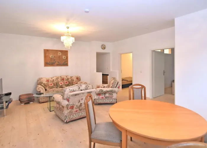 Spacious Haven In Σπίτι διακοπών Wildemann